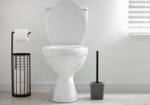 Compact toilet